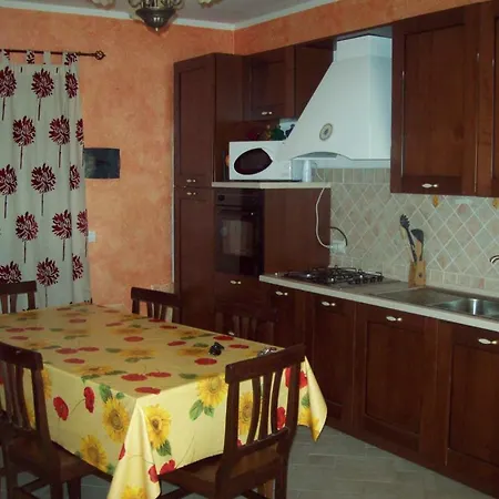 Le Residenze Di San Teodoro * سان تيودورو